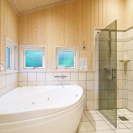 10 Person In Gr Sted Feriehus Udsholt Sand